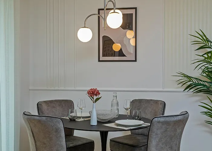 Ruhige 5 Sterne Naehe Altstadt *