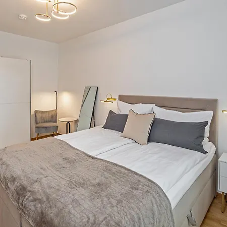 Ruhige 5 Sterne Naehe Altstadt *