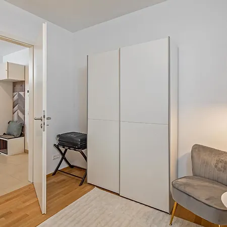 Ruhige 5 Sterne Naehe Altstadt Appartamento *